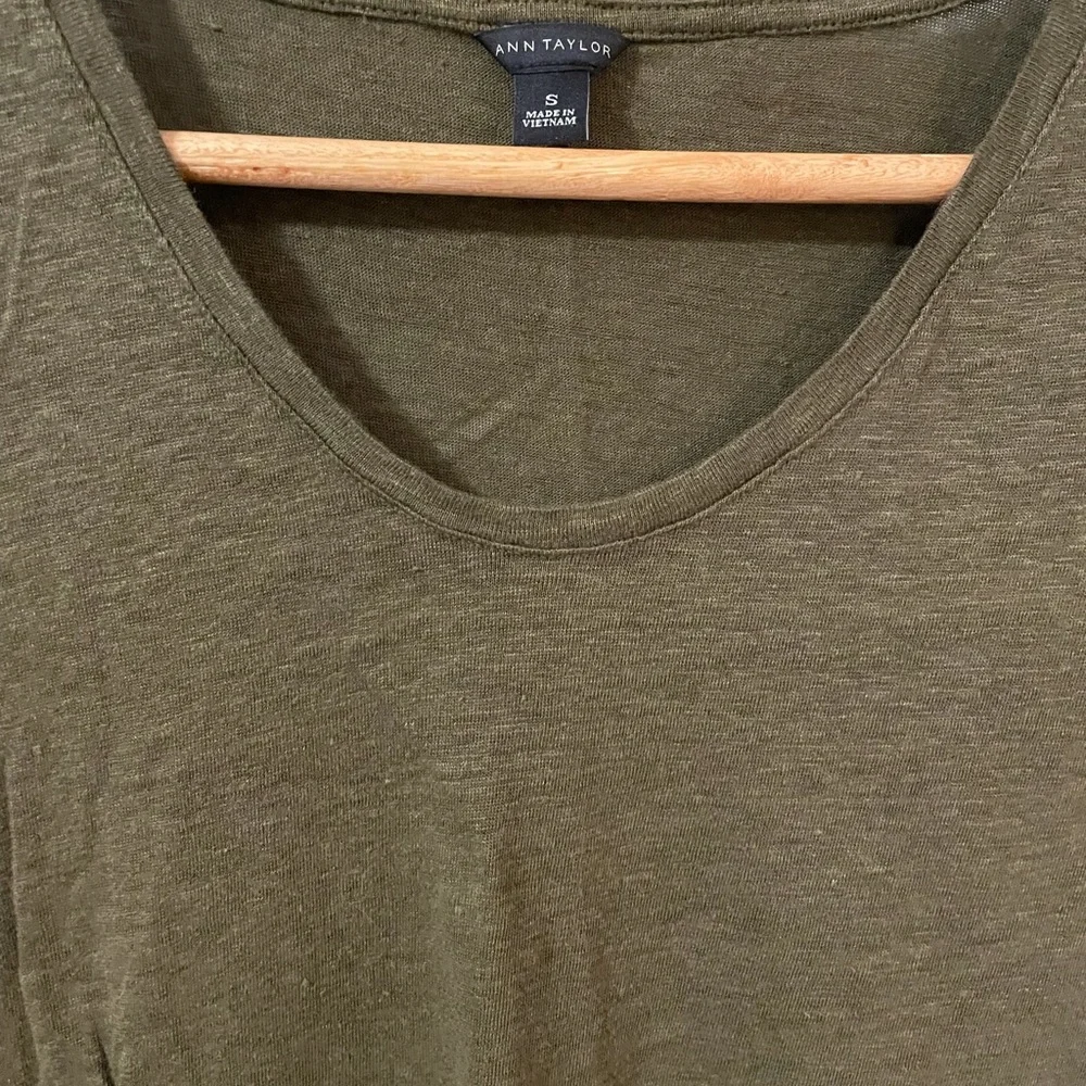 Ann Taylor Top - Picture 3 of 6